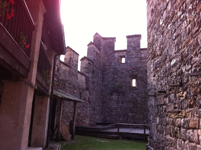 Castello di Zumelle 18